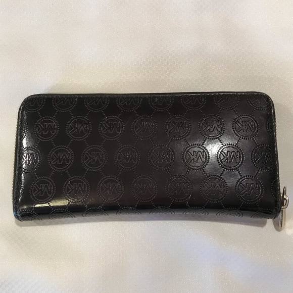 Bundle Michael Kors Black Leather Wallet and Blue Leather Wristlet - Picture 8 of 10